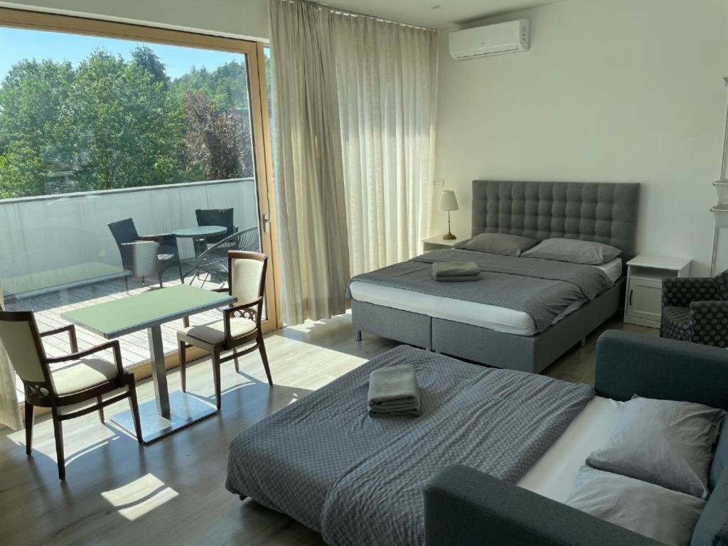 R41 - Tivoli Groundfloor Apartment Ljubljana Dış mekan fotoğraf